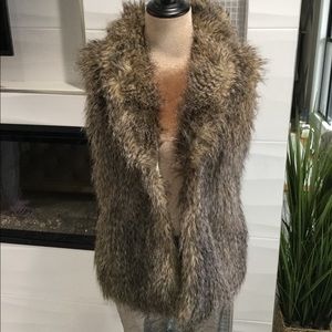 Fur vest